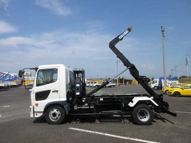 日野 レンジャー 2KG-FC2ABA(2WD)の写真10