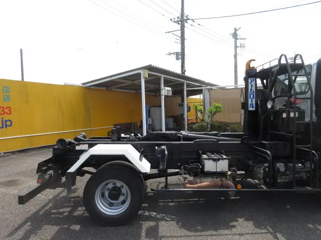 日野 レンジャー 2KG-FC2ABA(2WD)の写真40