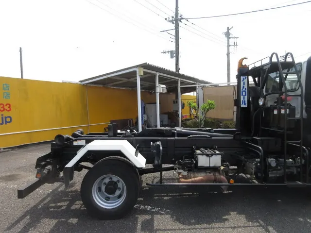 日野 レンジャー 2KG-FC2ABA(2WD)の写真43