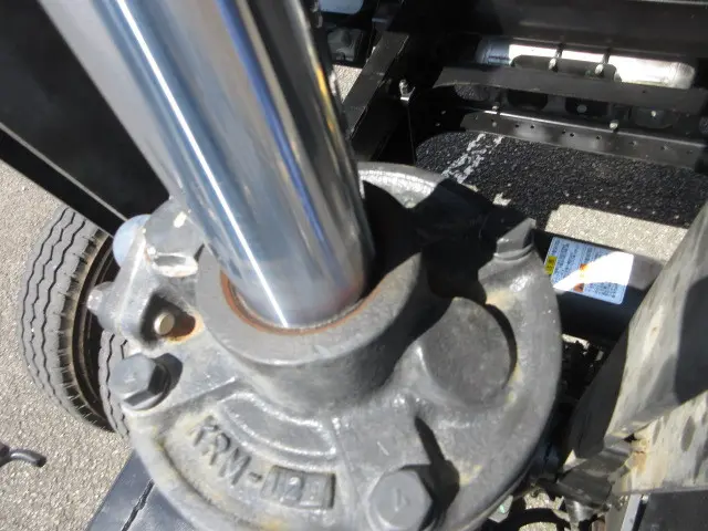 いすゞ フォワード 2RG-FRR90S1(2WD)の写真20