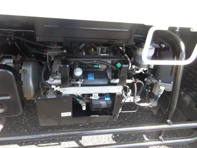 いすゞ フォワード 2RG-FRR90S1(2WD)の写真41