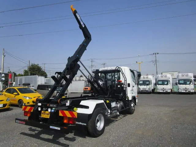 三菱 ファイター 2KG-FK72F(2WD)の写真40