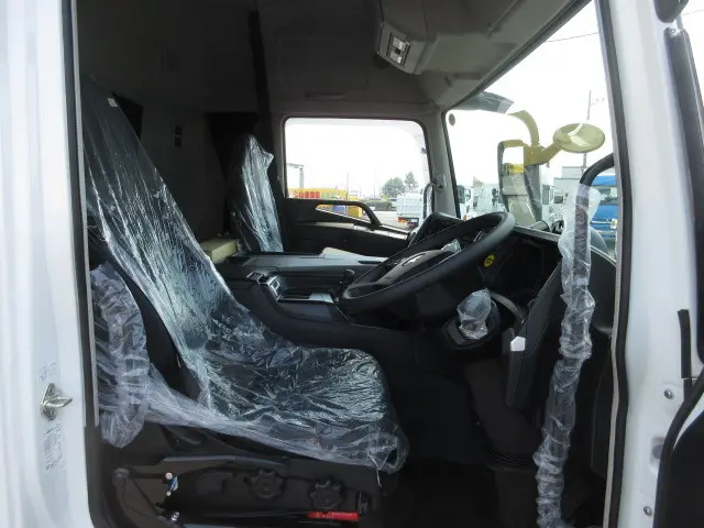 三菱 スーパーグレート 2PG-FV70HY(6x4)の写真24