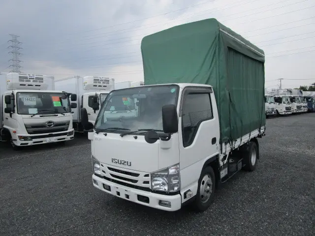 いすゞ エルフ 2RG-NKR88A(2WD)の写真1