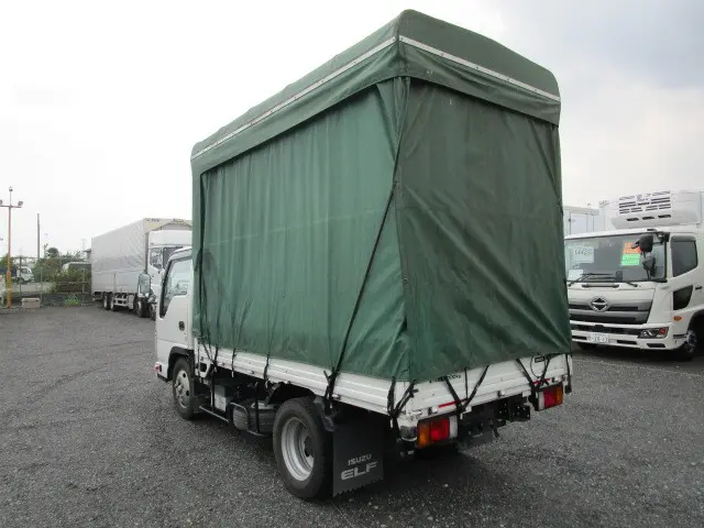 いすゞ エルフ 2RG-NKR88A(2WD)の写真3