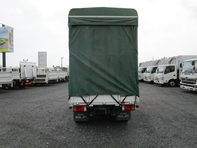 いすゞ エルフ 2RG-NKR88A(2WD)の写真7
