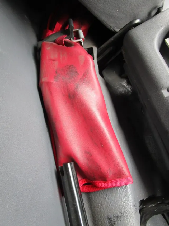 いすゞ エルフ 2RG-NKR88A(2WD)の写真22