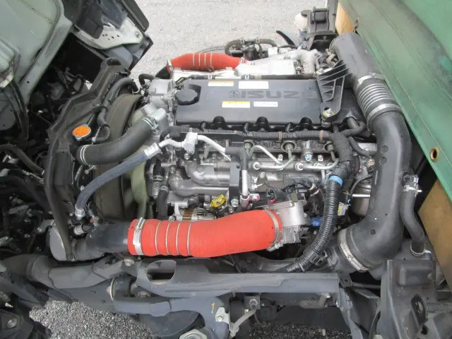 いすゞ エルフ 2RG-NKR88A(2WD)の写真23