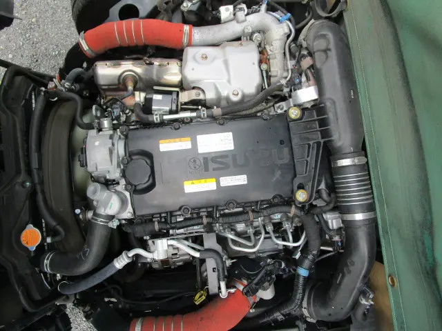 いすゞ エルフ 2RG-NKR88A(2WD)の写真24