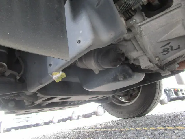 いすゞ エルフ 2RG-NKR88A(2WD)の写真28