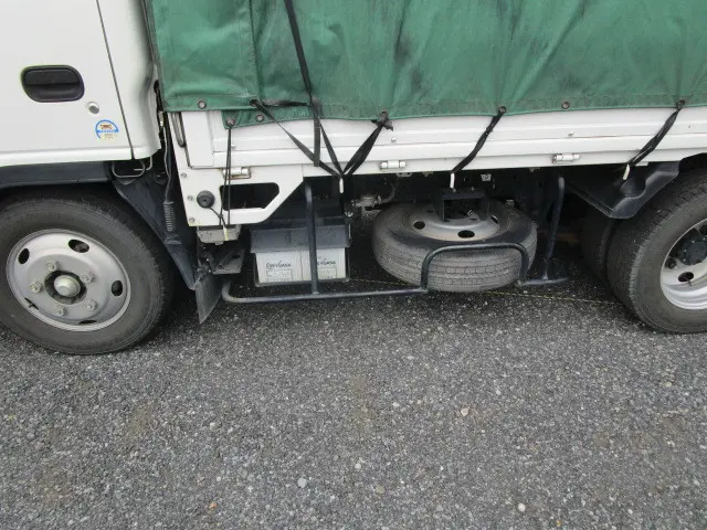 いすゞ エルフ 2RG-NKR88A(2WD)の写真33