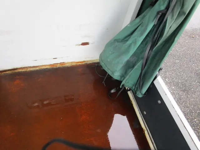 いすゞ エルフ 2RG-NKR88A(2WD)の写真39