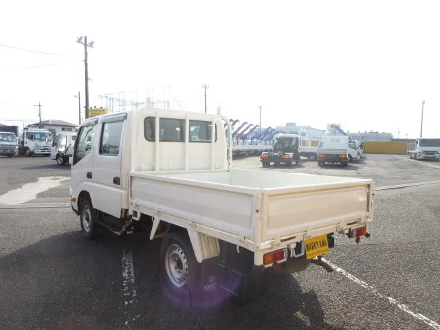 トヨタ ダイナ LDF-KDY281(4WD)の写真3