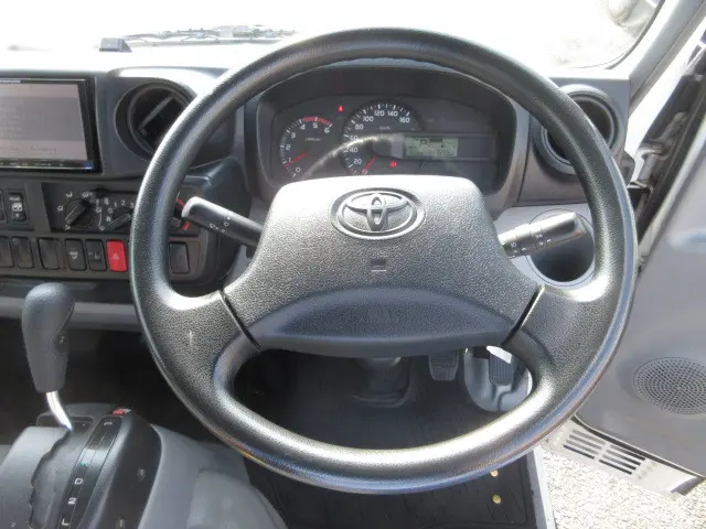 トヨタ ダイナ LDF-KDY281(4WD)の写真15