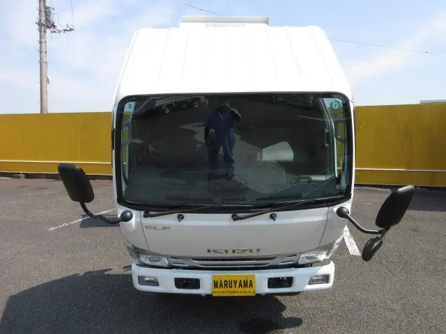 いすゞ エルフ 2PG-NKS88AD(4WD)の写真17