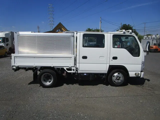 いすゞ エルフ TKG-NJR85A(2WD)の写真7