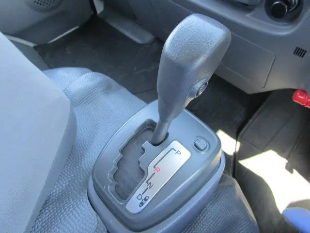 いすゞ エルフ TKG-NJR85A(2WD)の写真19