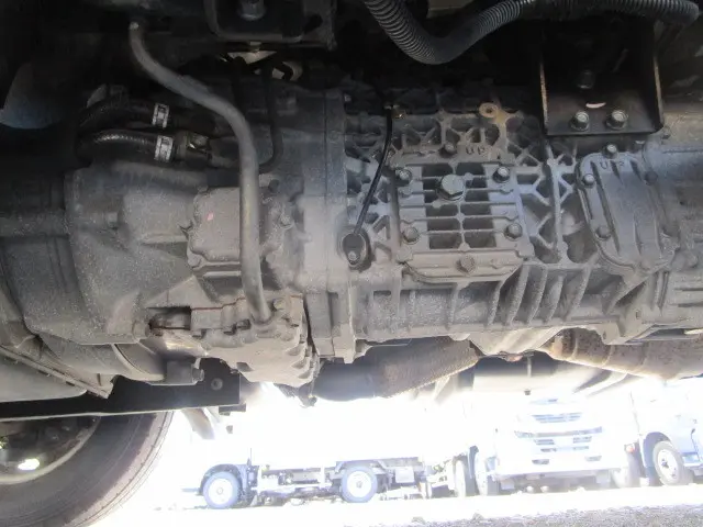 いすゞ エルフ TKG-NJR85A(2WD)の写真31