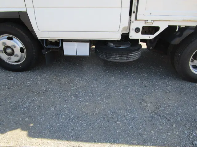 いすゞ エルフ TKG-NJR85A(2WD)の写真36