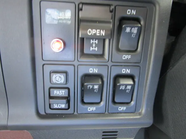 日野 レンジャー 2DG-GK2ABA(6x4)の写真12