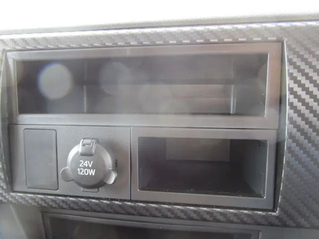 日野 レンジャー 2DG-GK2ABA(6x4)の写真16