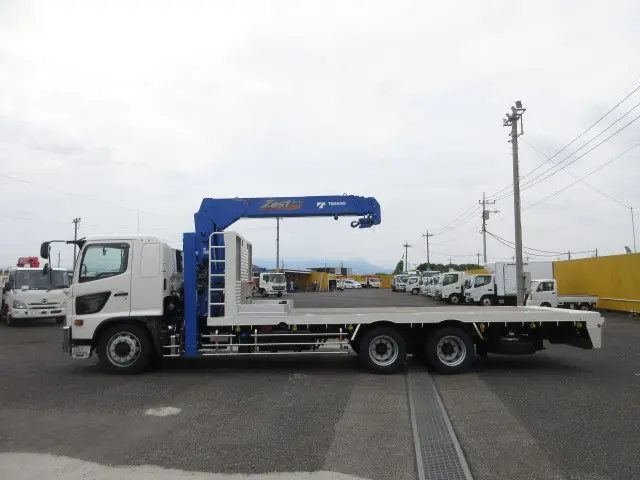 日野 レンジャー 2DG-GK2ABA(6x4)の写真5