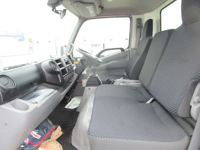 日野 デュトロ 2KG-XZU720M(2WD)の写真21