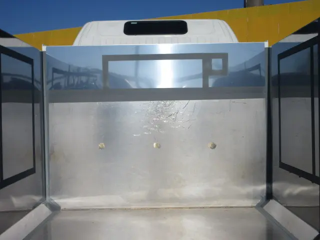 日野 デュトロ 2KG-XZU675T(4WD)の写真18