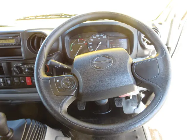 日野 デュトロ 2KG-XZU675T(4WD)の写真25