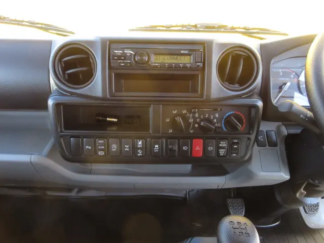 日野 デュトロ 2KG-XZU675T(4WD)の写真27