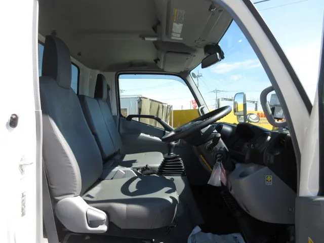 日野 デュトロ 2KG-XZU700X(2WD)の写真31