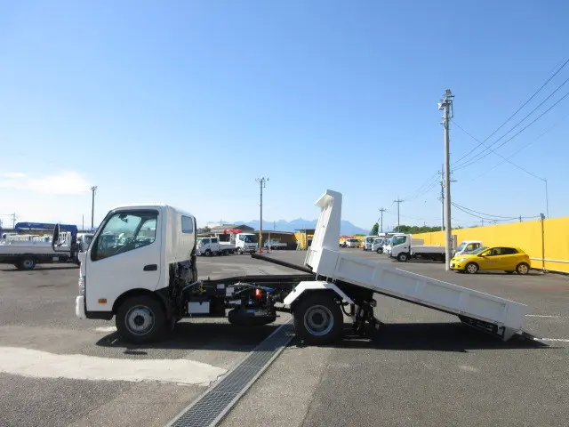 日野 デュトロ 2KG-XZU710X(2WD)の写真5