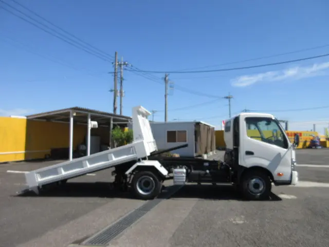 日野 デュトロ 2KG-XZU710X(2WD)の写真6