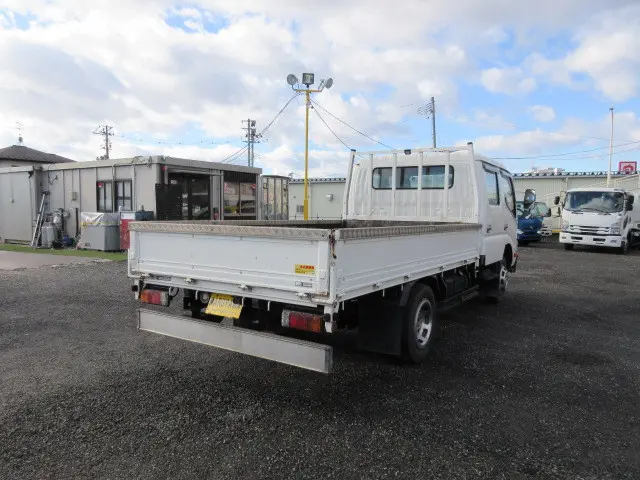 トヨタ ダイナ BKG-XZU414(2WD)の写真4