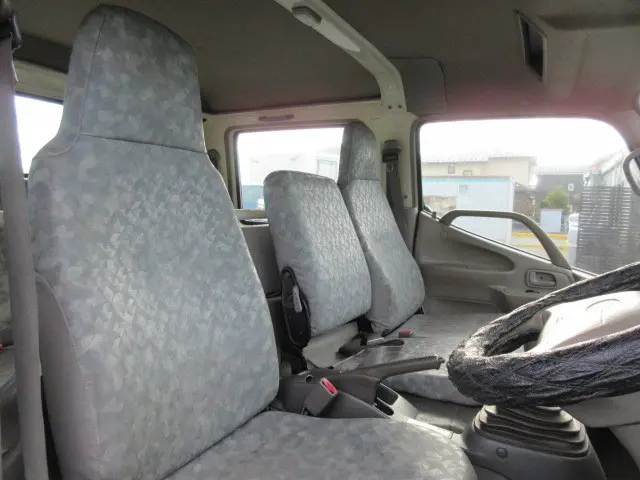 トヨタ ダイナ BKG-XZU414(2WD)の写真12