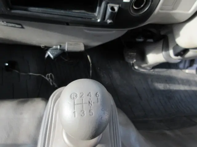 トヨタ ダイナ BKG-XZU414(2WD)の写真15