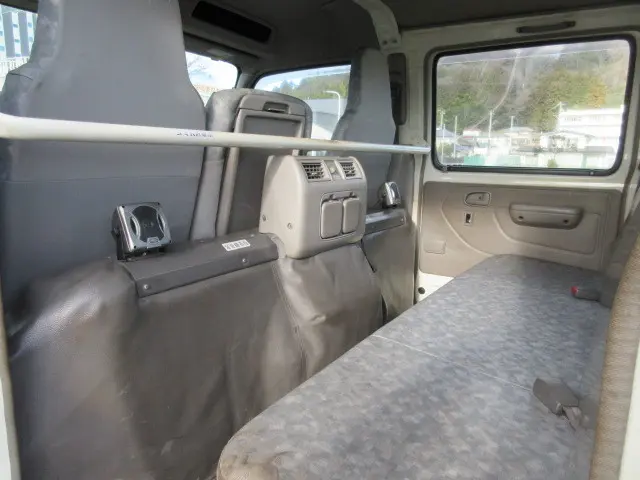 トヨタ ダイナ BKG-XZU414(2WD)の写真22