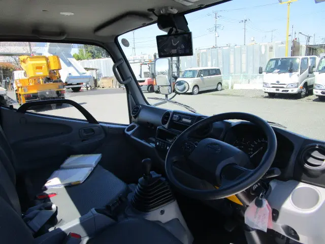 日野 デュトロ 2PG-XZU640F(2WD)の写真9