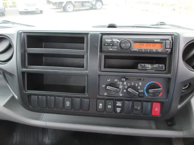 日野 デュトロ 2RG-XZU710M(2WD)の写真16