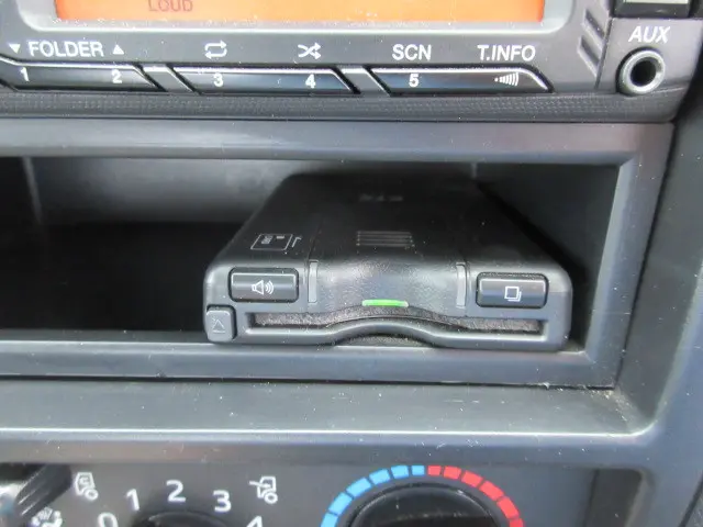 日野 デュトロ 2RG-XZU710M(2WD)の写真17