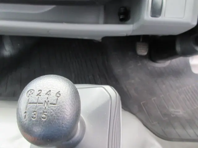 日野 デュトロ 2RG-XZU710M(2WD)の写真18