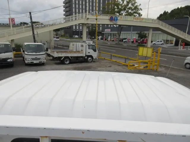 日野 デュトロ 2RG-XZU710M(2WD)の写真39