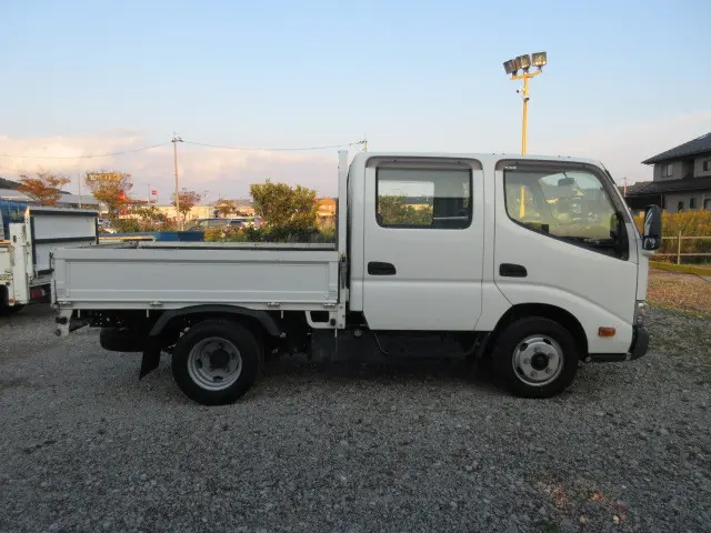 日野 デュトロ TPG-XZU605M(2WD)の写真6