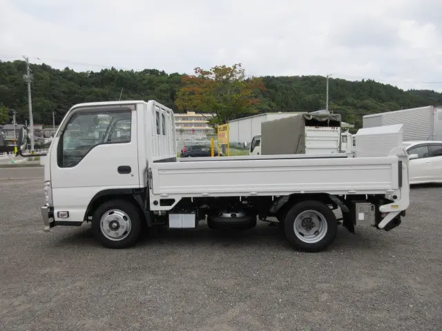 ＵＤ コンドル TKG-BJR85A(2WD)の写真5