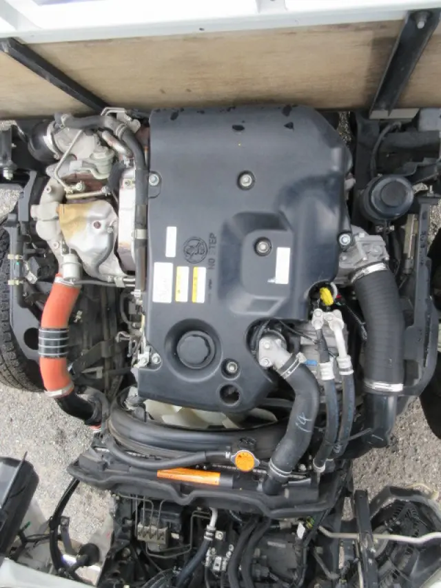 ＵＤ コンドル TKG-BJR85A(2WD)の写真29