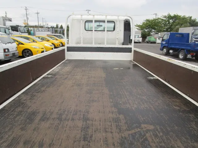 日野 デュトロ 2RG-XZU710M(2WD)の写真36