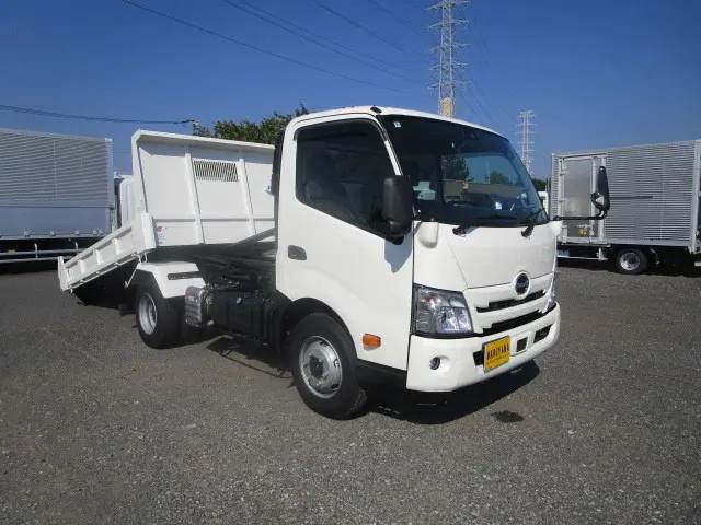 日野 デュトロ 2KG-XZU700X(2WD)の写真9