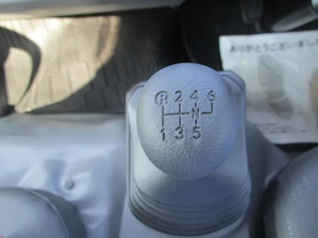 日野 デュトロ 2KG-XZU700X(2WD)の写真22