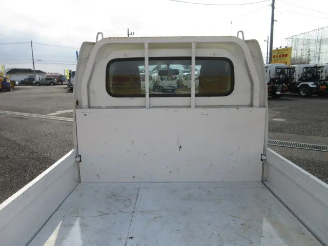 日産 クリッパートラック EBD-DR16T(2WD)の写真9