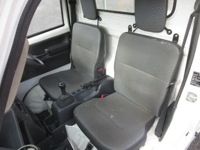 日産 クリッパートラック EBD-DR16T(2WD)の写真22